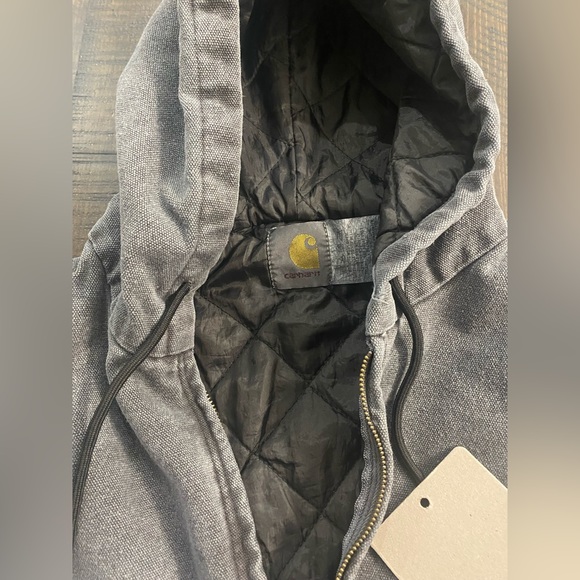 Grey Carhartt Jacket (with hood) - Picture 6 of 8